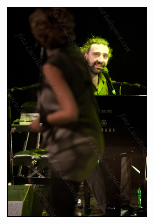 Stefano Bollani e Irene Grandi foto Luca Bolognese