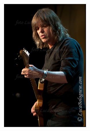 Mike Stern_foto Luca Bolognese