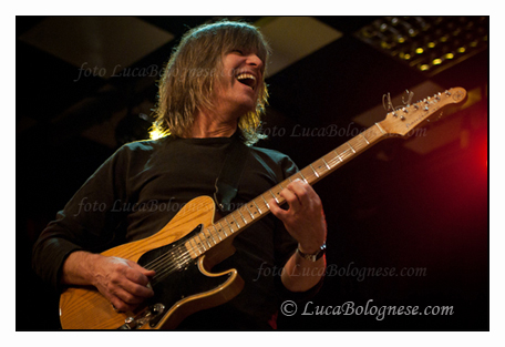 Mike Stern_foto Luca Bolognese